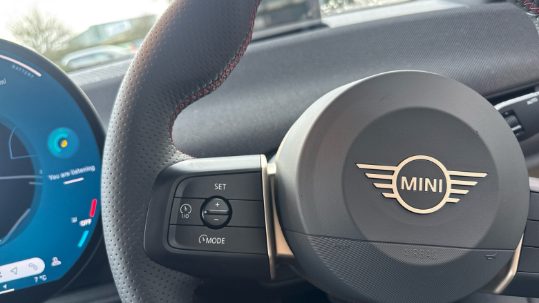 MINI Cooper 135kW E Sport [Level 2] 41kWh 3dr Auto Electric Hatchback